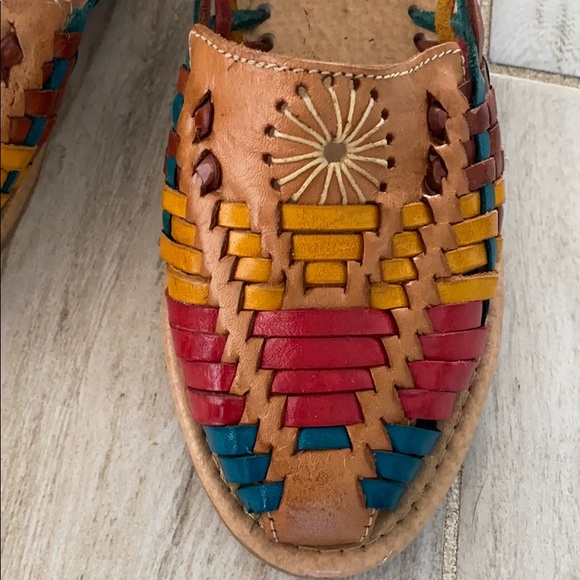 Huaraches - Picture 4 of 6